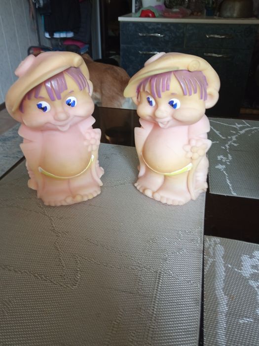 Игрушки резиновые