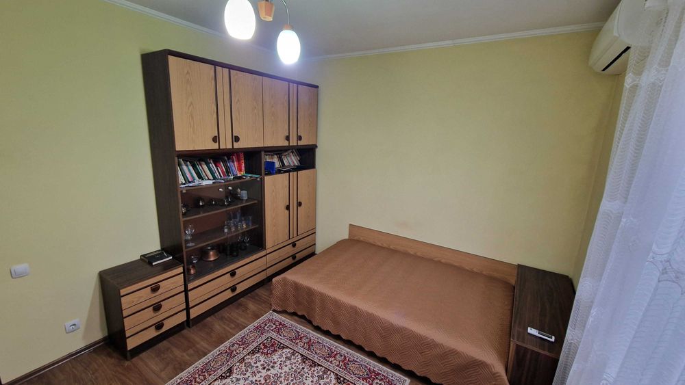 Обзаведена къща с барбекю гр. Мартен