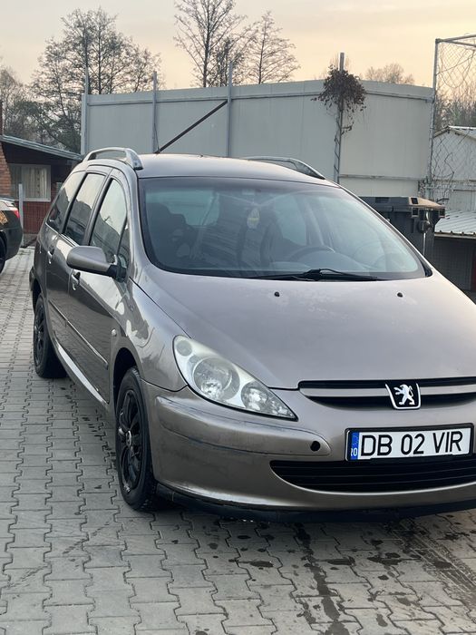Vând peugeot 307 , an 2003 motor 1.6 benzina (usor negociabil
