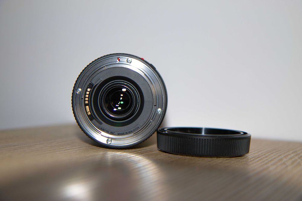 Obiective canon EF-S