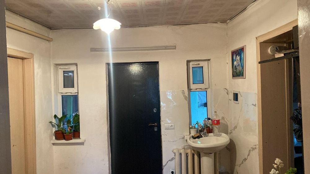 Продам дом красный камень