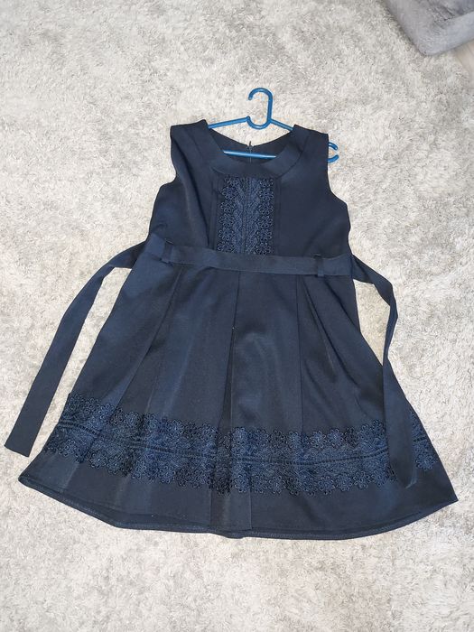 Костюм. Школьные вещи.