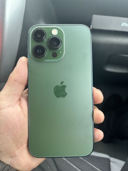 Продам айфон 13 про