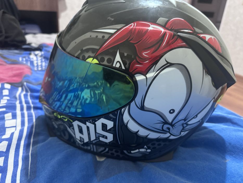 Шлем хароши