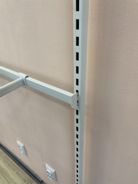 Продаю торговый стеллаж в стиле лофт