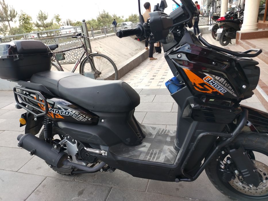 Tank skuter 2025 yili xolati zo'r 1qol minilgan narxi 700$dolr