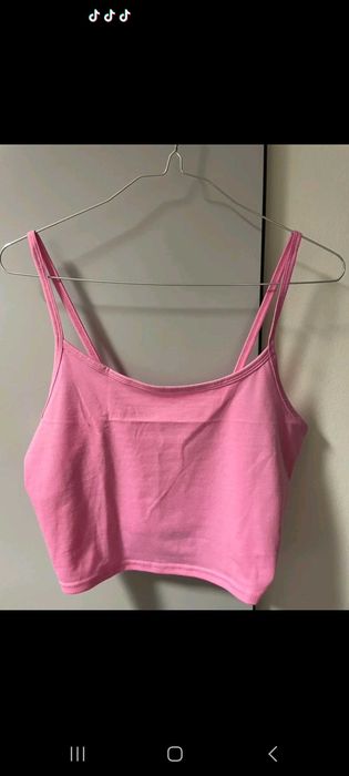 Sleeveless Crop Top