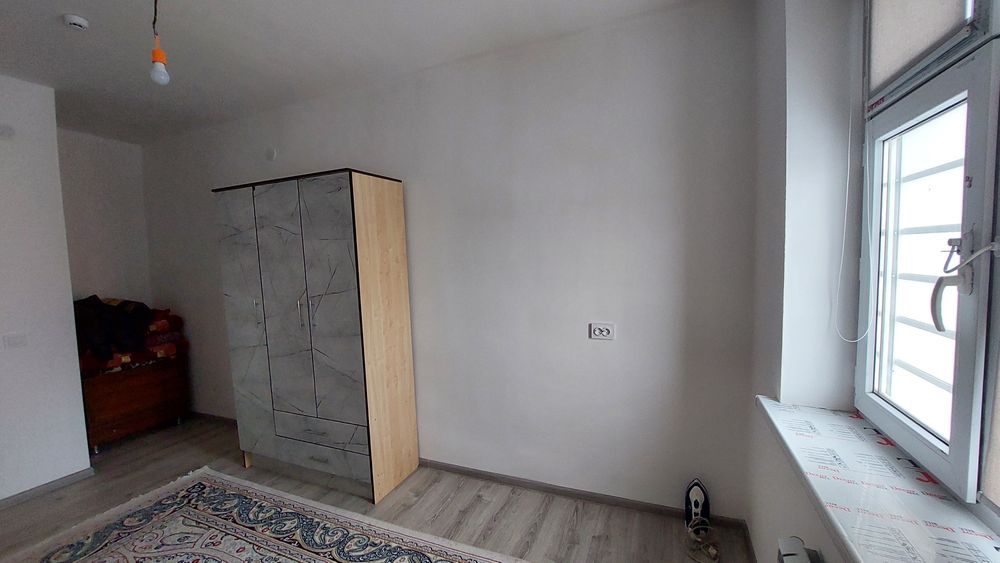 Түркістан қаласы, 24 көше, 16/4 үйде.