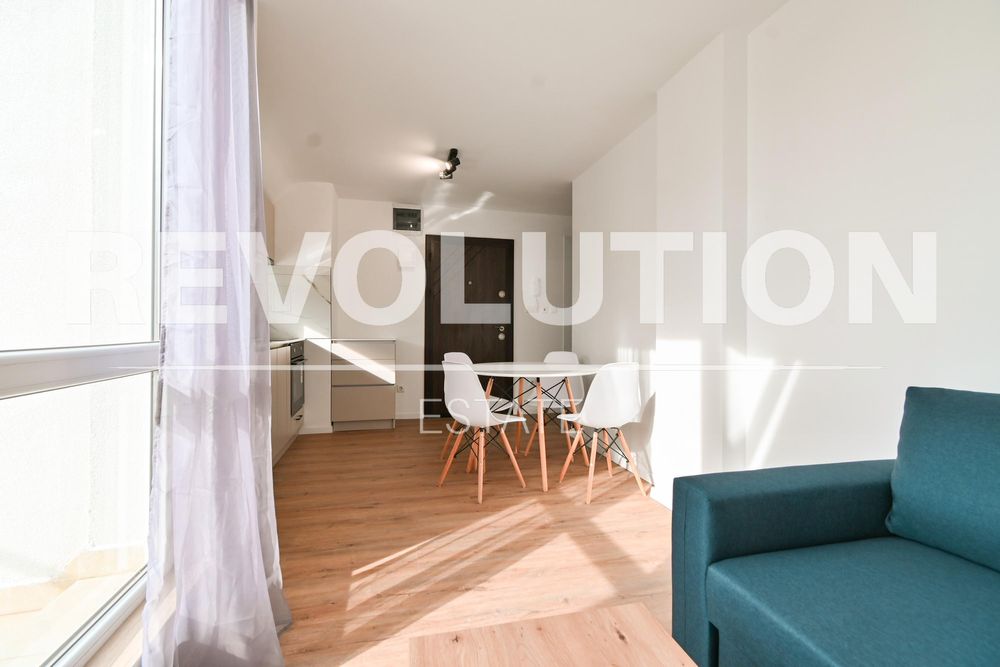 Дава се под наем Двустаен апартамент в София, Зона Б-19 - 52 кв.м за 680.85 € - Снимка #1