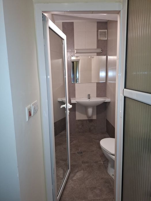 Дава се под наем Двустаен апартамент в Стара Загора, Център - 50 кв.м за 295.8 € - Снимка #4