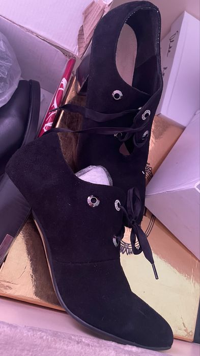 Женская обувь туфли