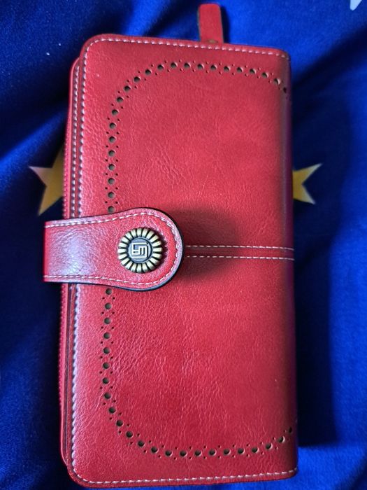 Дамски портфейл естествена кожа с RFID защита