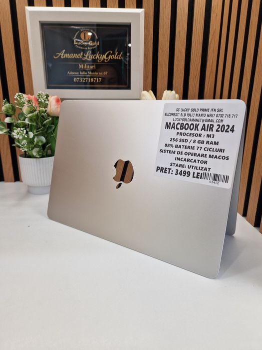 Macbook Air 2024 M3 256GB SSD 8GB Ram 98% Baterie 77 cicluri încărcare Garanție!#63412