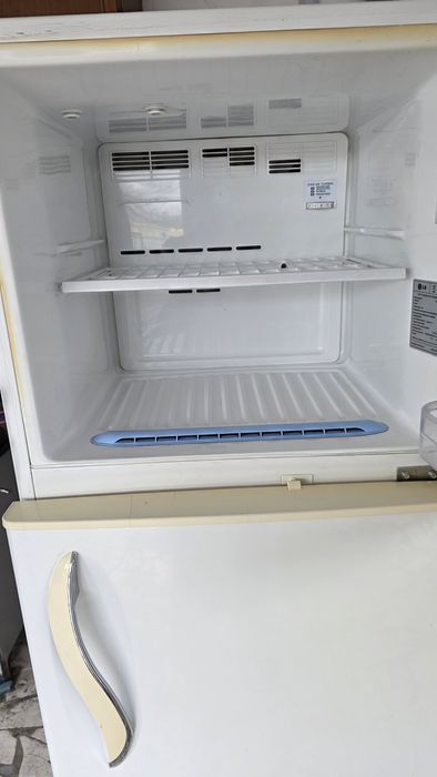 Продам холодильник LG