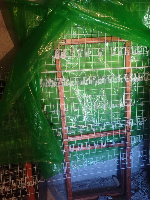 Стойки за мартеници