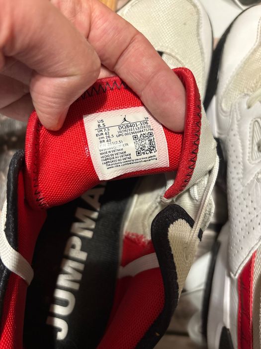Маратонки Jordan 42-ри номер