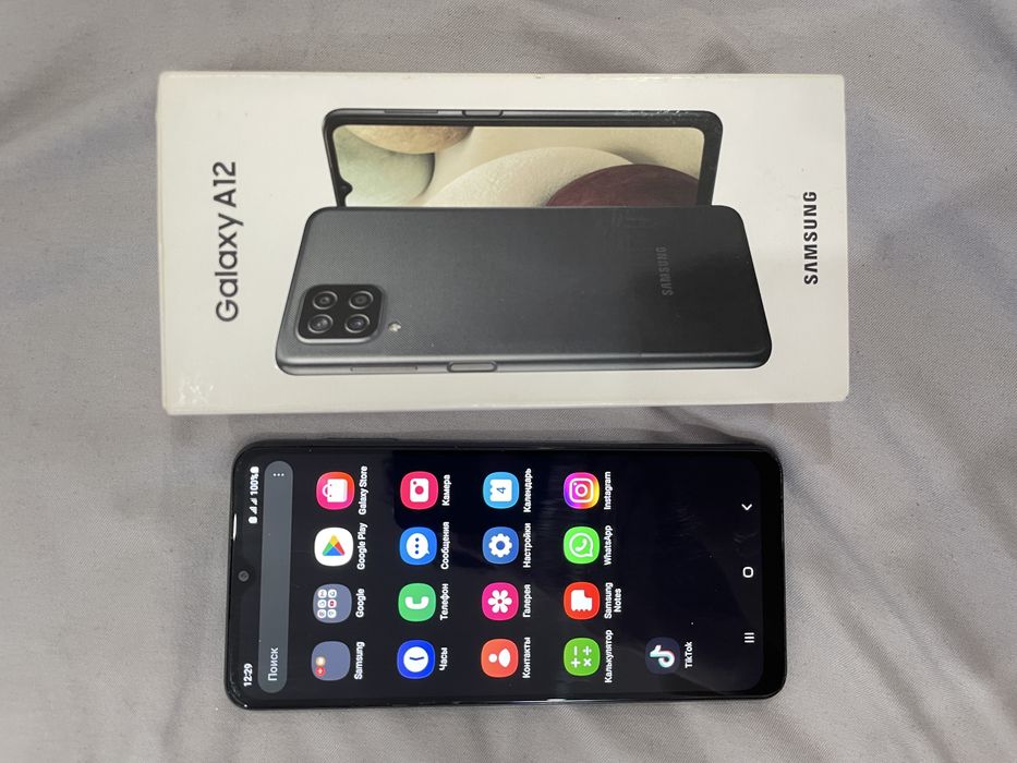 Samsung galaxy A12
