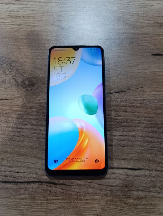 Продаётся телефон Redmi