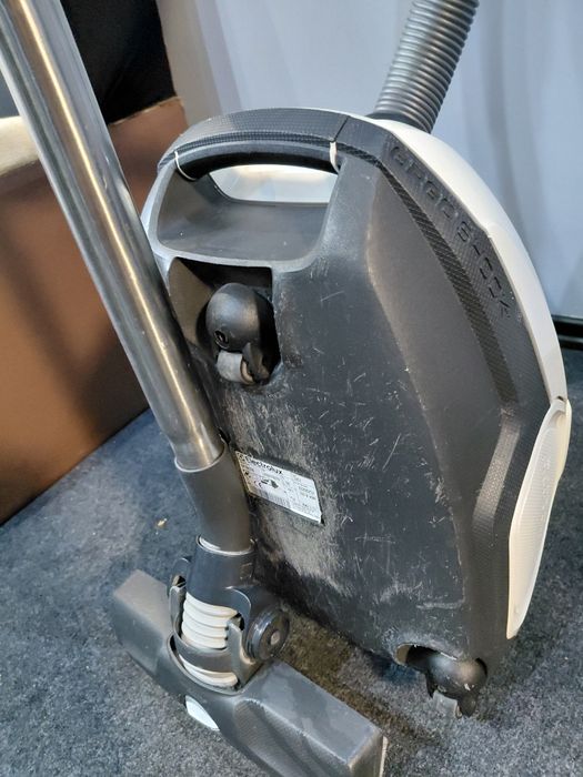 Прахосмукачка Electrolux