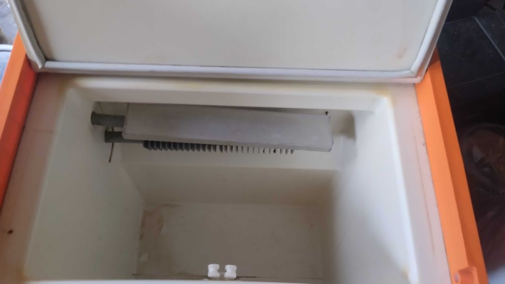 Хладилник на газ и 220v