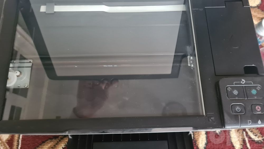 Epson L200 цветной принтер