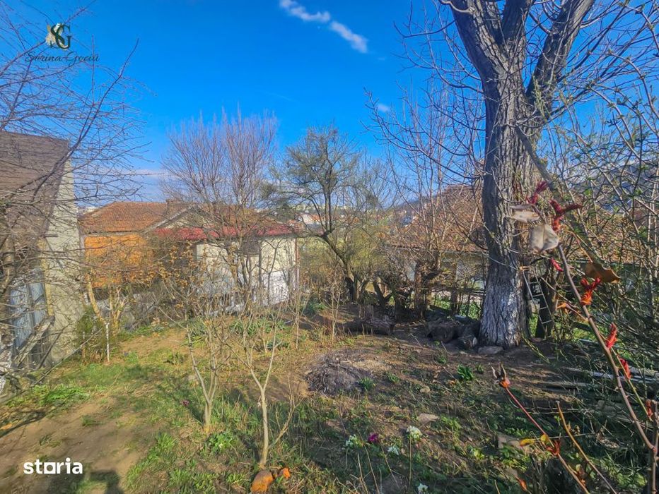 De vanzare Apartament cu 3 camere in casa, Centrul Vechi, Brasov