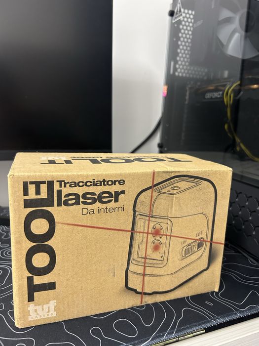 Лазерный уровень TOOL IT (Tracciatore laser)