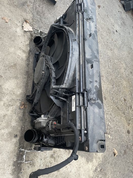 Радиатори/ перка БМВ Ф20/ Ф21 (radiatori bmw f20)
