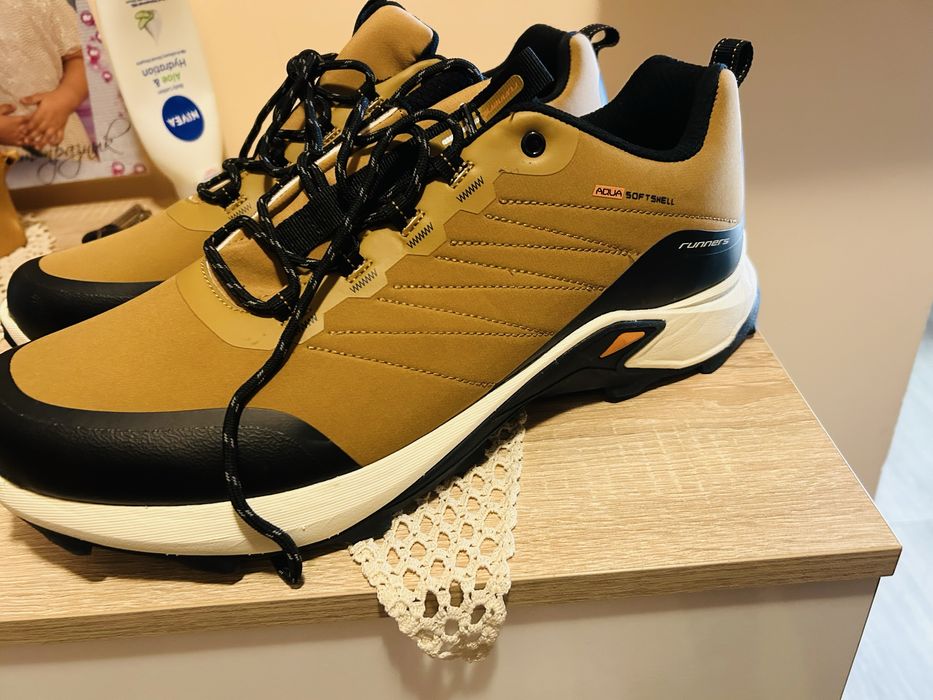 Маратонки Runners