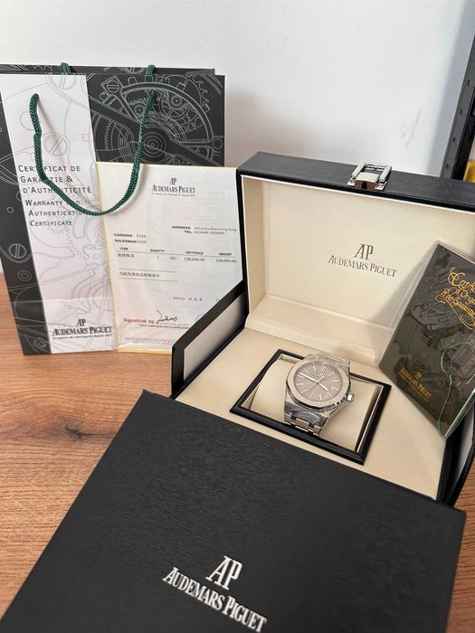 Ceas Audemars Piguet cadran gri