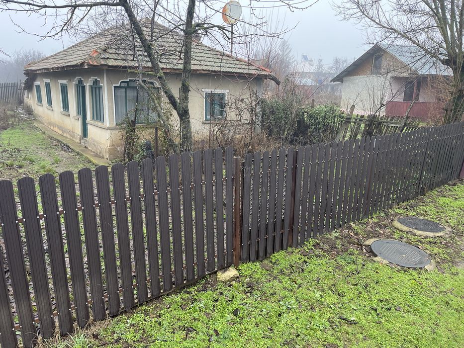 Casa de vanzare in comuna botoroaga