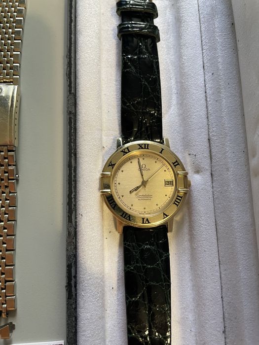 Omega Constellation aur 18 k automatic