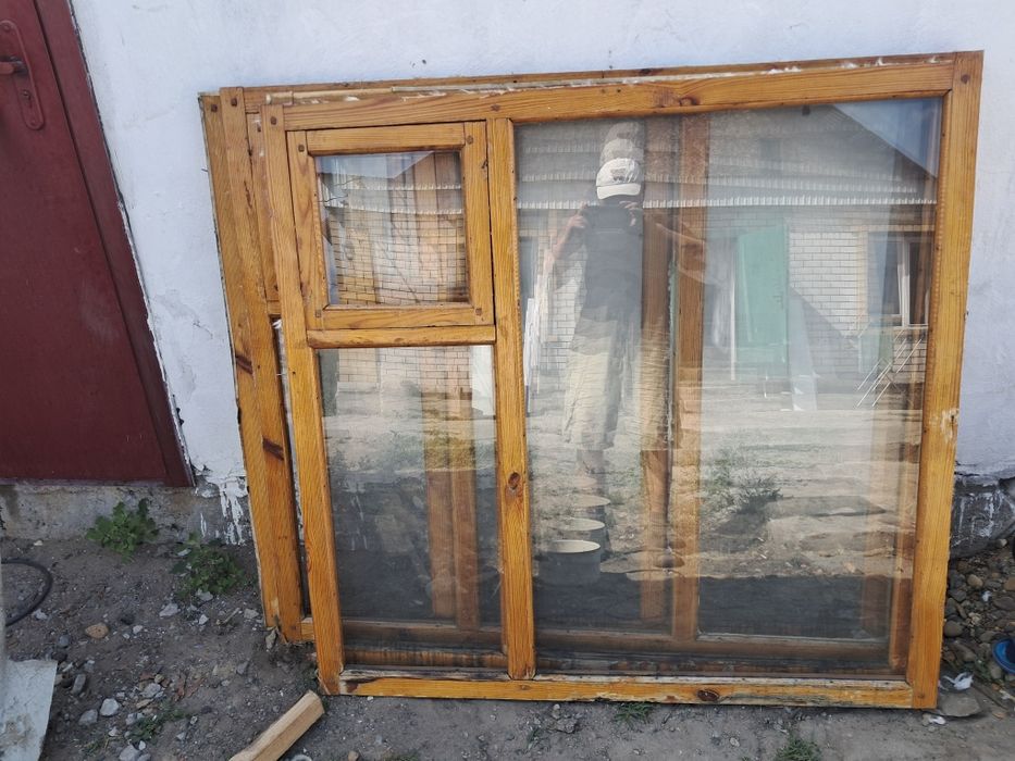 Продам окно деревянное