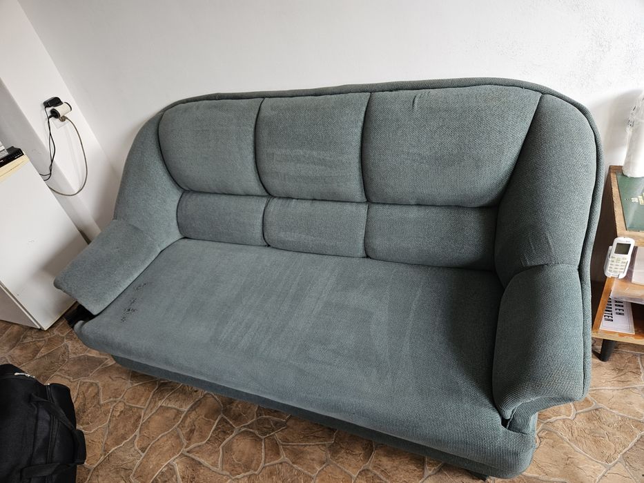 Всичко свързано с пране на коли, мека мебел