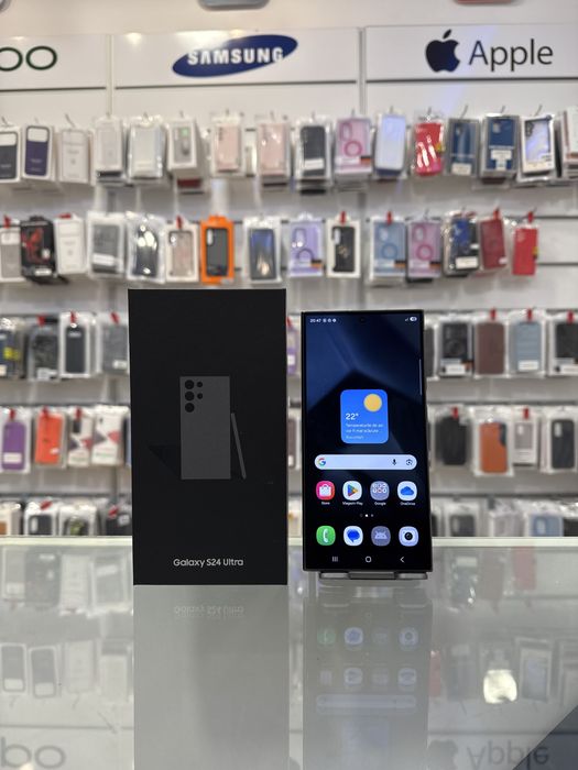 Samaung Galaxy S24 Ultra/256Gb/1 an garantie/Future Gsm Mobile
