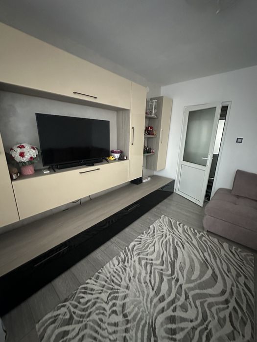 Apartament bumbesti jiu