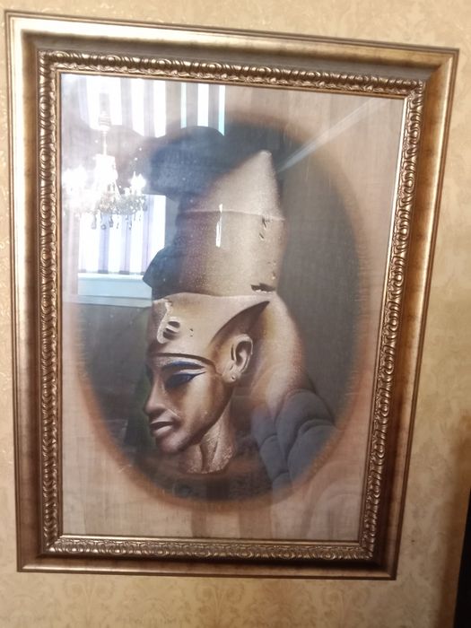 Картина Нефертити из Папируса