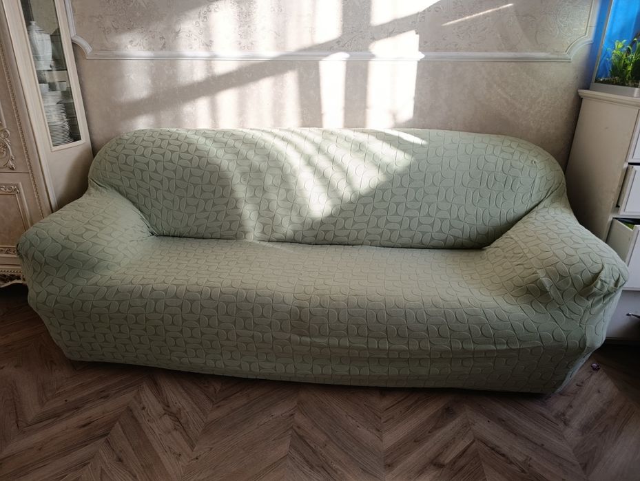 Диван для гостиной