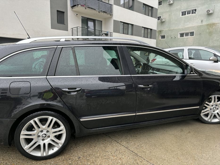 SKODA Superb 2012 — imagine 3