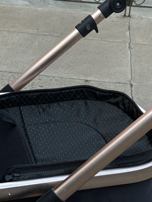 Продается Детская коляска