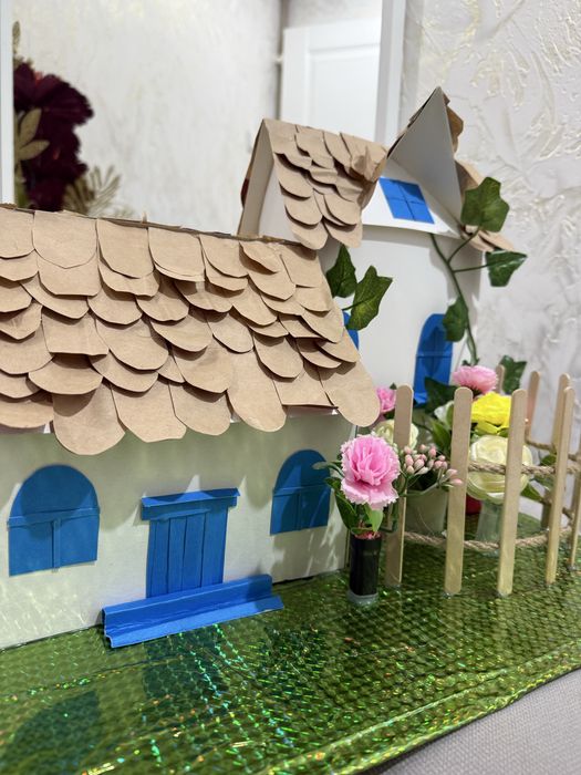 Поделки  и макеты для садиков и школ