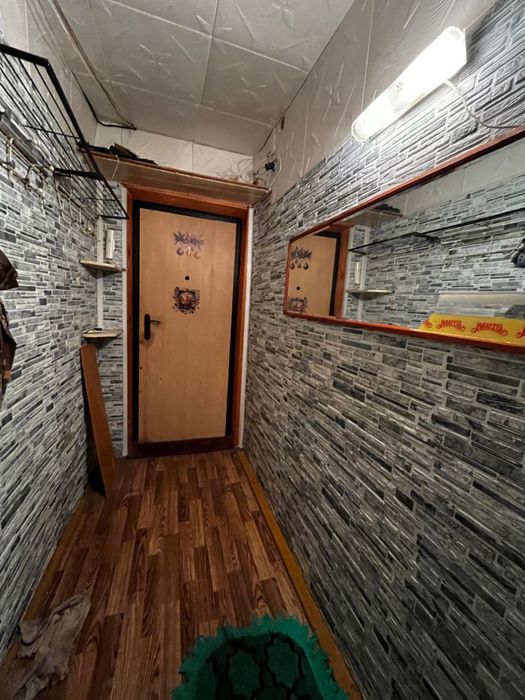 Продам 2 комнатную квартиру