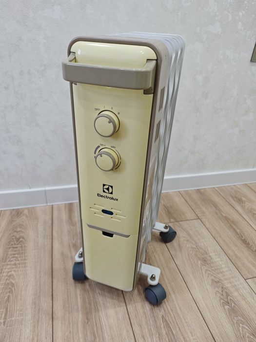 Обогреватель Electrolux