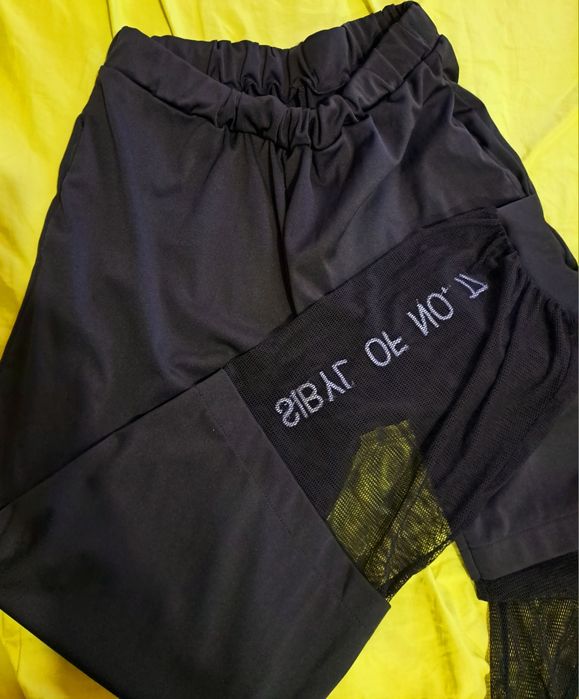 Pantaloni sport dama