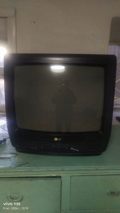 Продам телевизор LG 5000 тг.