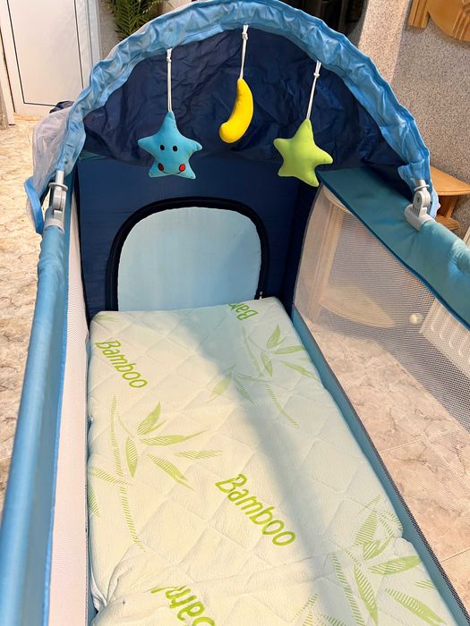 Бебешка кошара синя