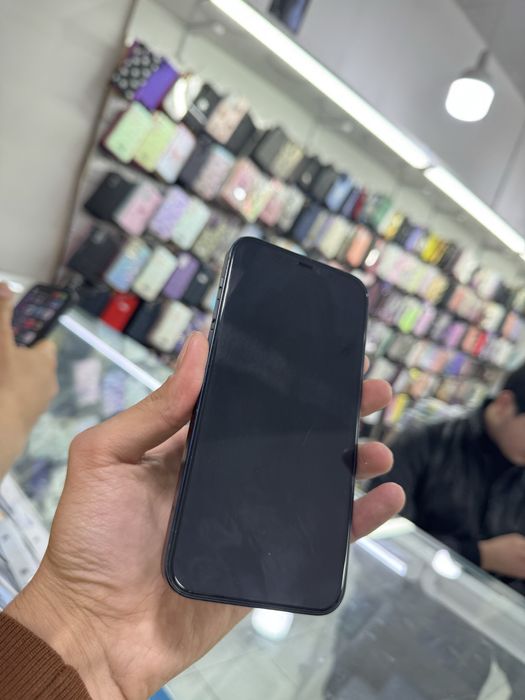 Iphone 12 , 128 gb 79%