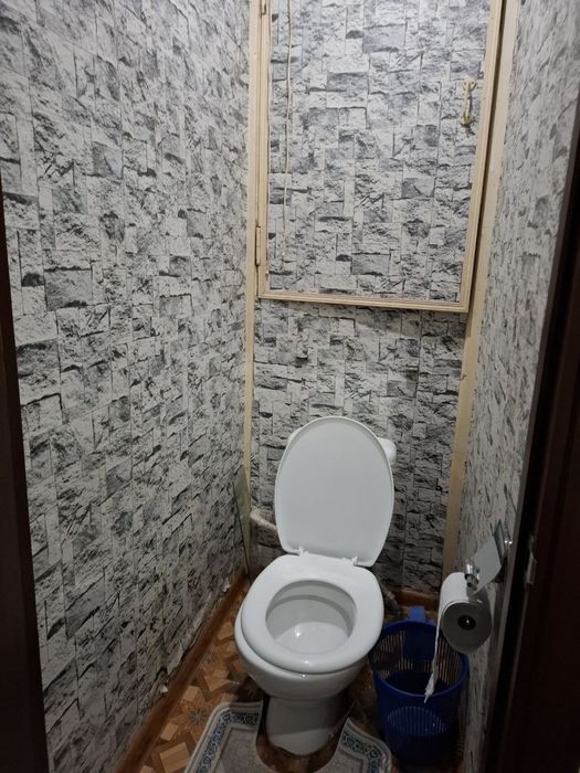 Arenda kvartira Yashnabod Tuzel1 1xona 2xona qolgan oilaga beriladi