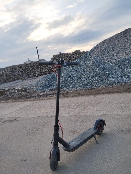 Trotineta electrică Xiaomi Pro2 de vanzare