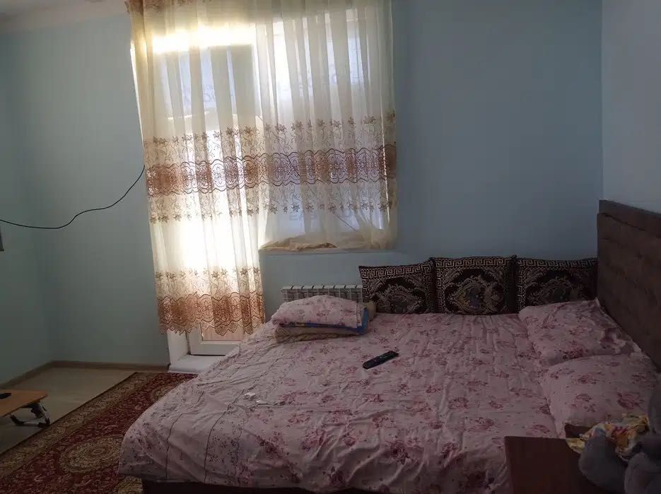 Tranny va erkak ortasidagi anal jinsiy aloqa